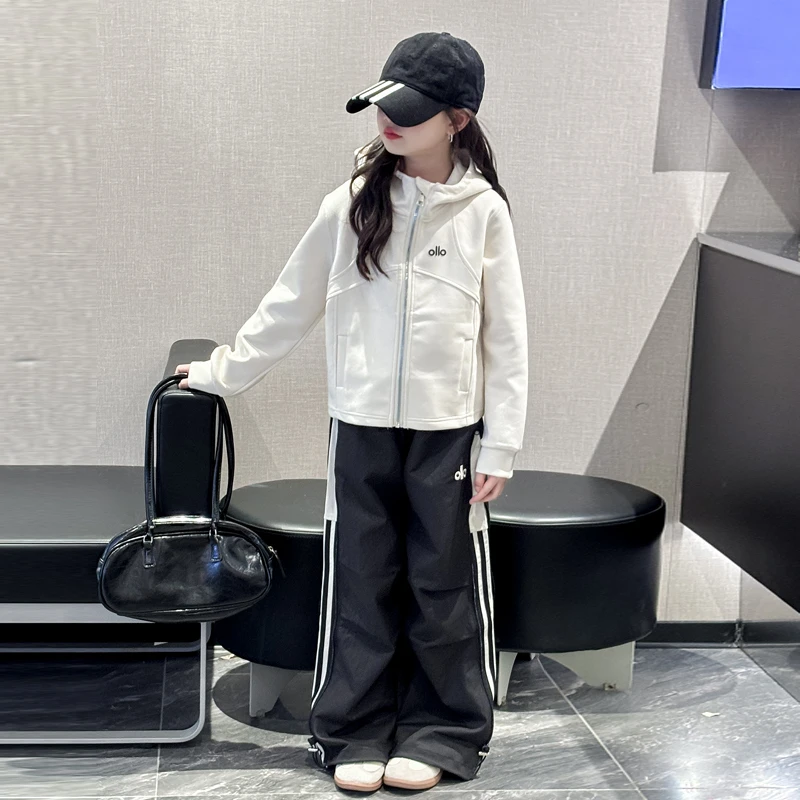 女童秋装套装2025新款女孩大童春秋休闲卫衣外套儿童工装裤两件套