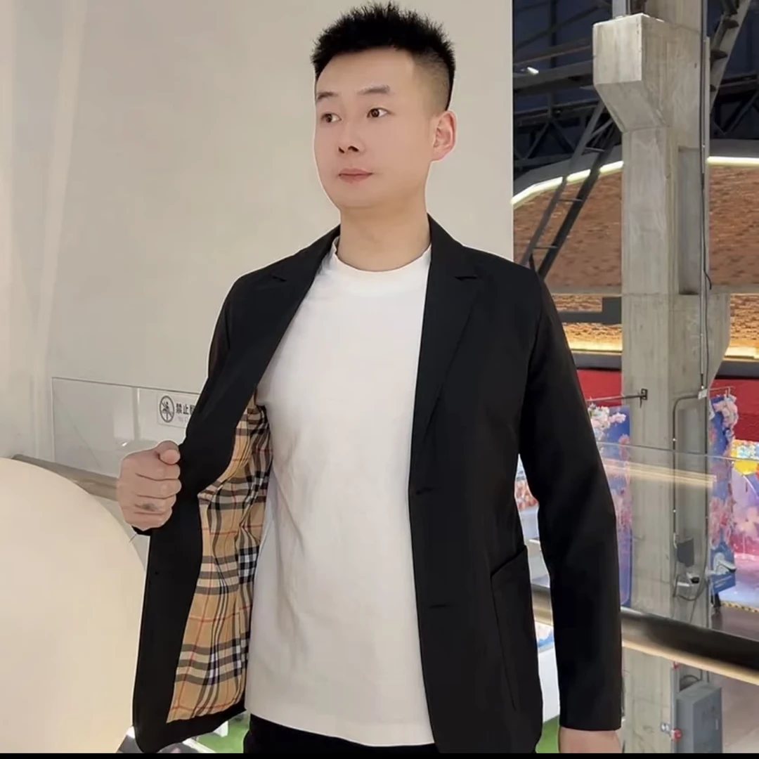 春秋男士休闲修身西服男纯色韩版商务百搭时尚帅气简约小西装外套