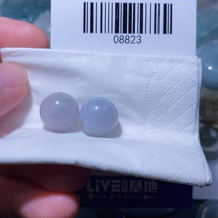 翡翠未镶嵌颈饰天光墟翡翠市场现金代购