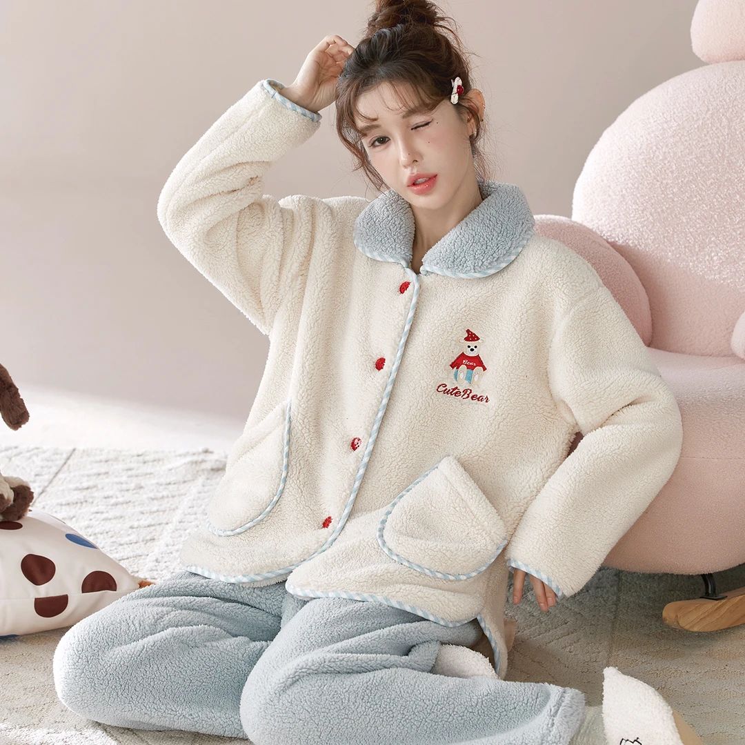 【莎粒绒】新款甜美可爱法兰绒学生家居服女大码宽松暖绒保暖睡衣