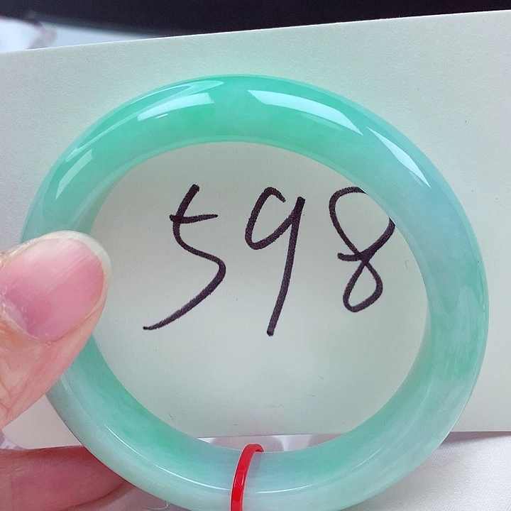 翡翠未镶嵌手镯翡翠