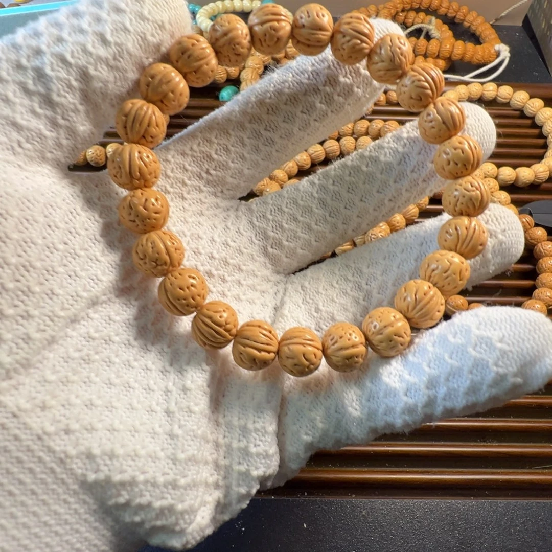 梦***真龙脊菩提吊坠黄桃