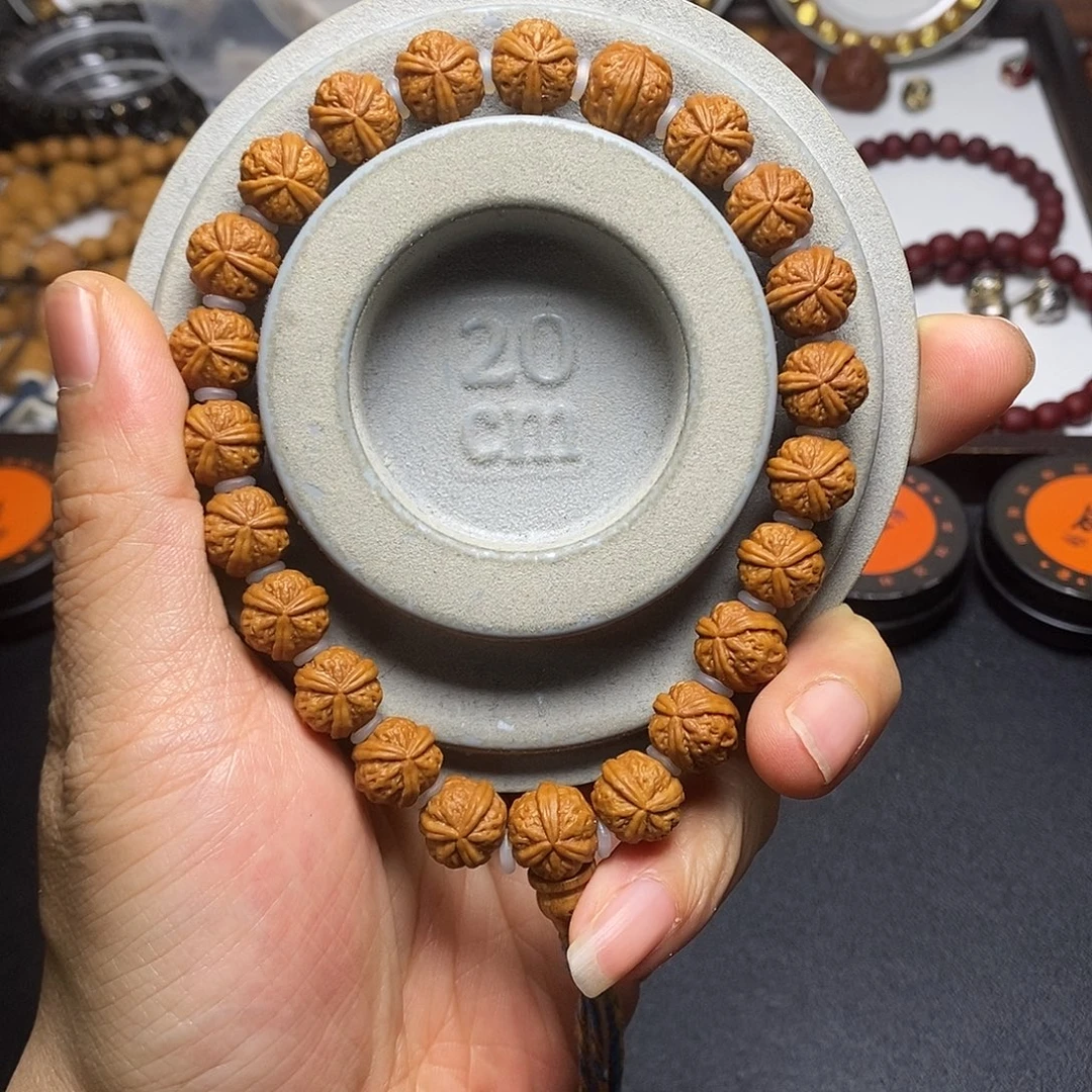 猴头核桃吊坠全品11左右粗筋三棱手持60号