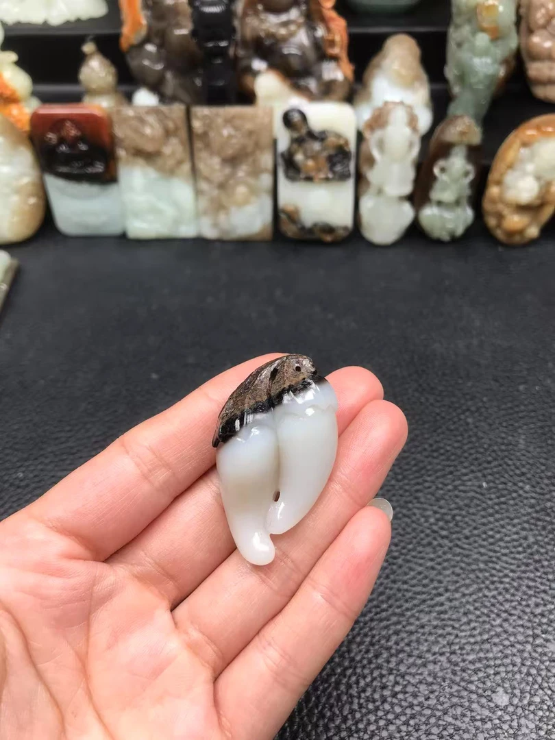 和田玉辣椒，实物漂亮