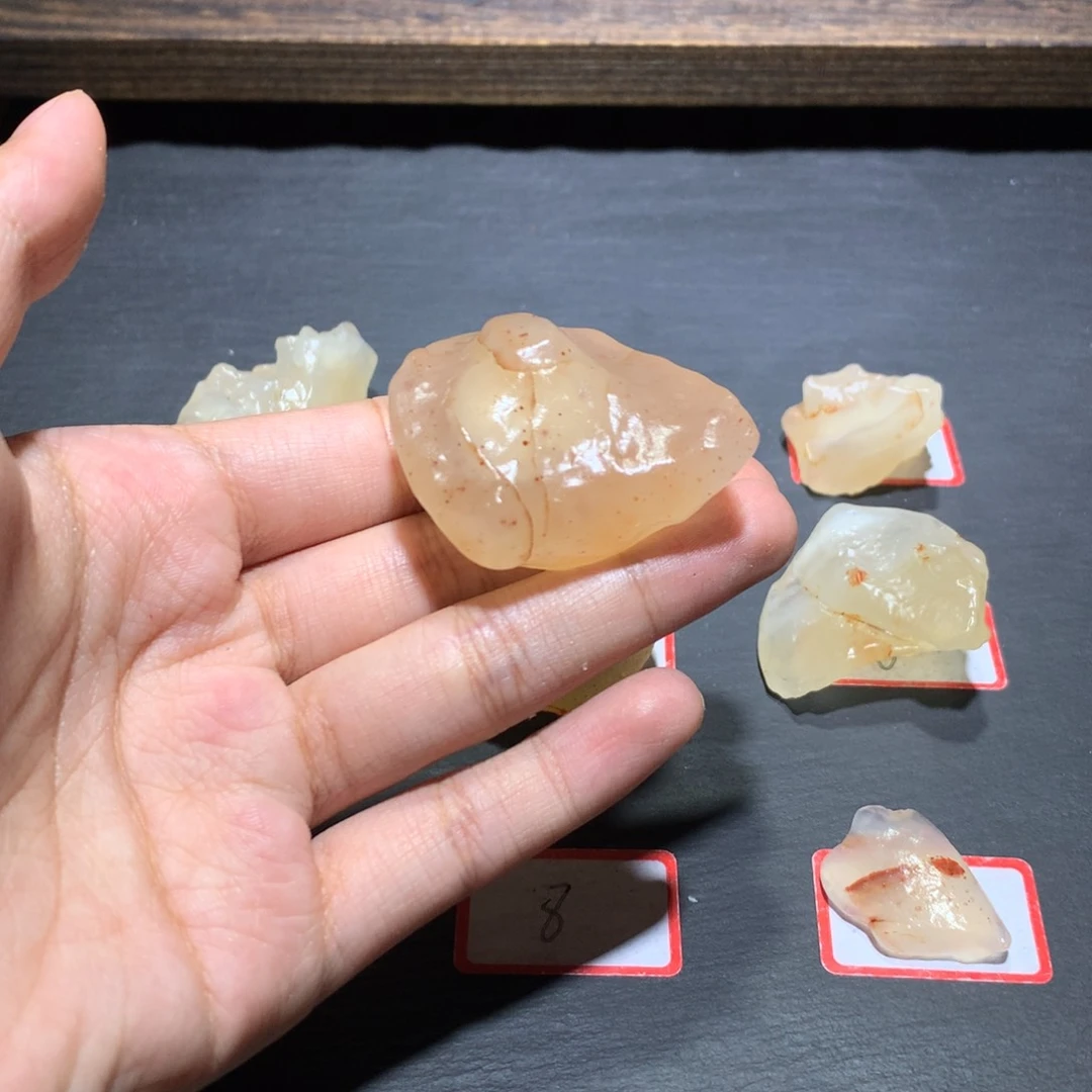 未镶嵌玛瑙/玉髓珠宝奇石