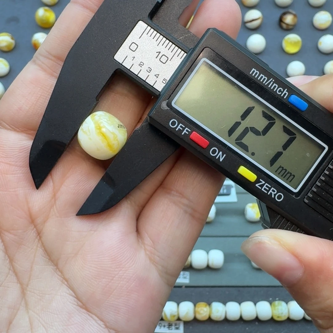 裸石琥珀未镶嵌12加老型