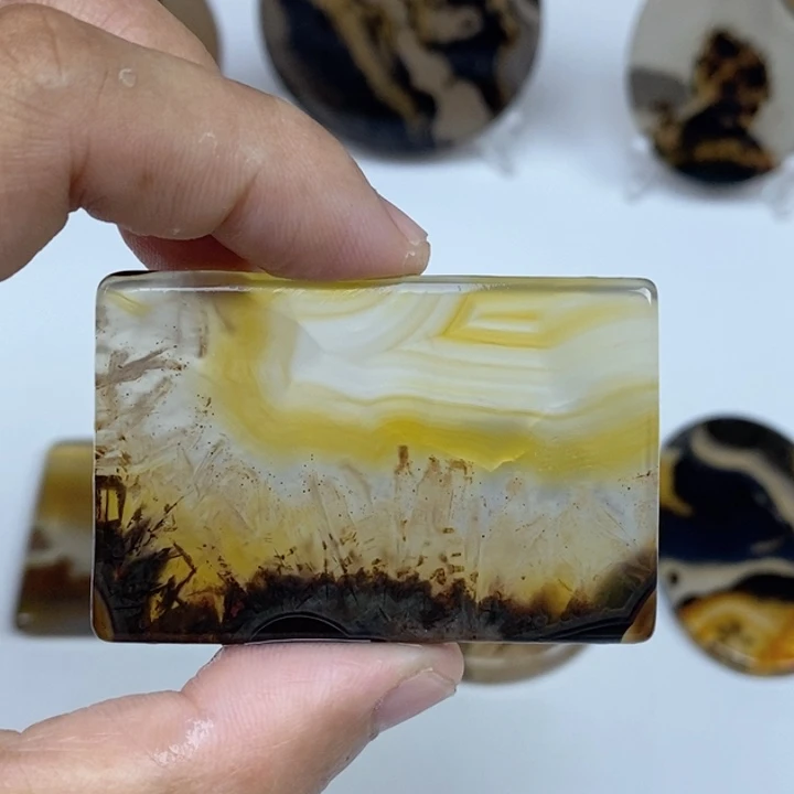 玛瑙/玉髓未镶嵌珠宝半成品