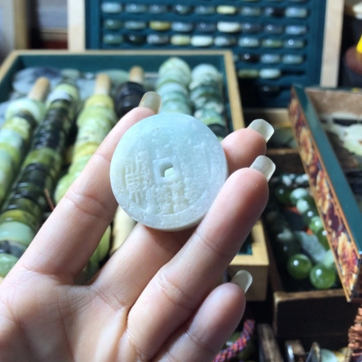 岫玉未镶嵌岫玉扳指19