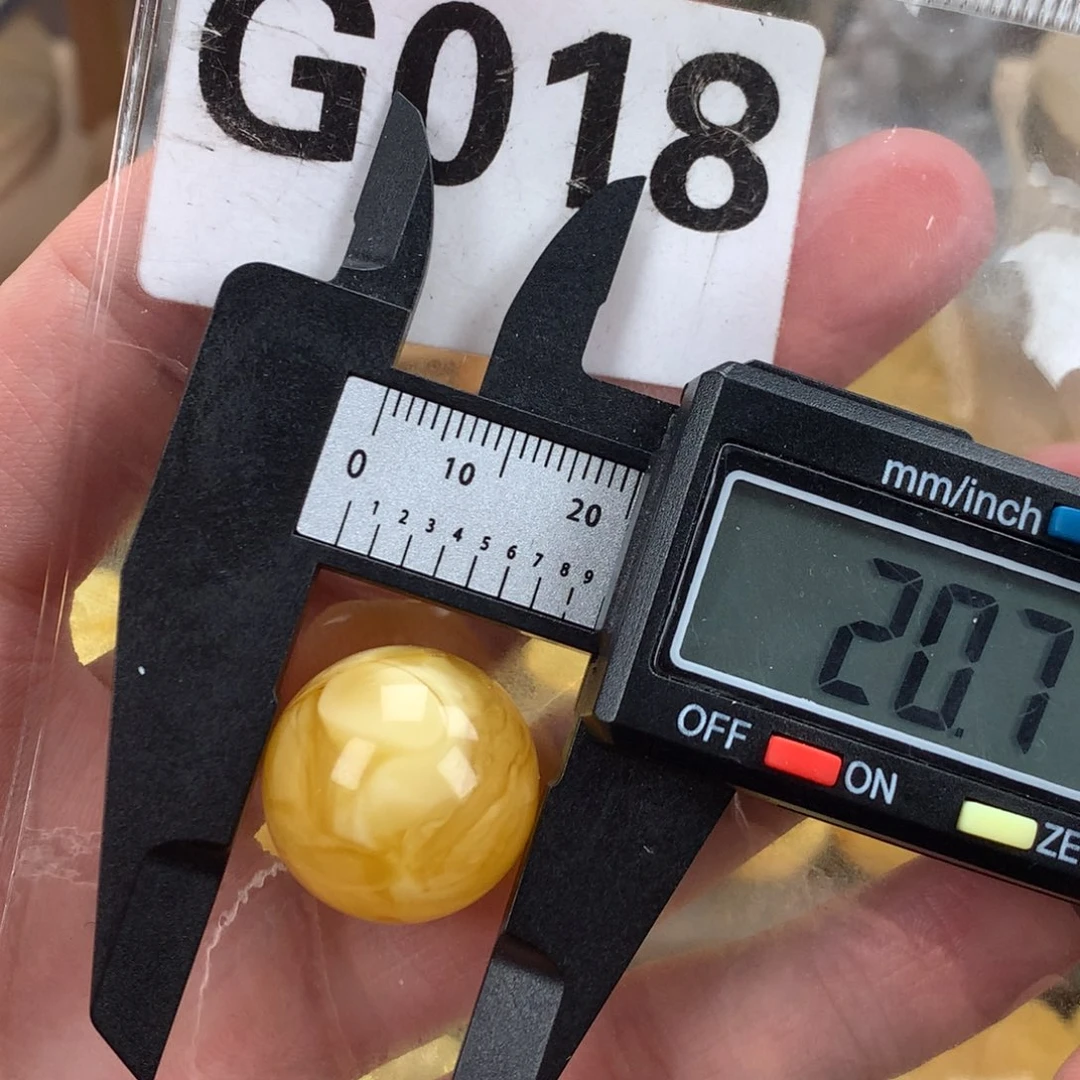 蜜蜡未镶嵌珠宝奇石裸石