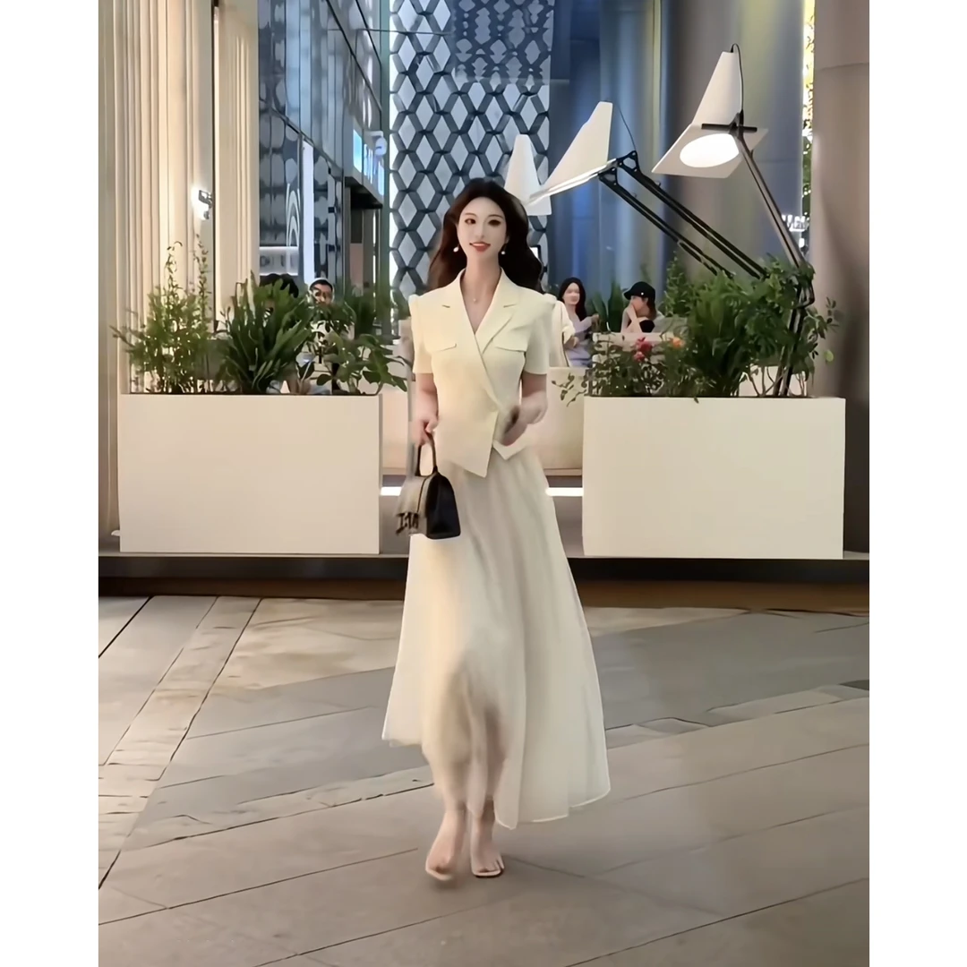 法式洋气小香风套装气质轻熟风短袖上衣高腰时尚网纱半身裙两件套