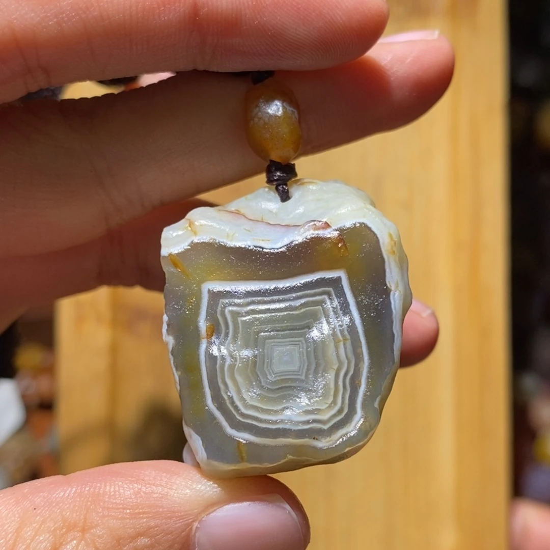 玛瑙/玉髓未镶嵌珠宝半成品