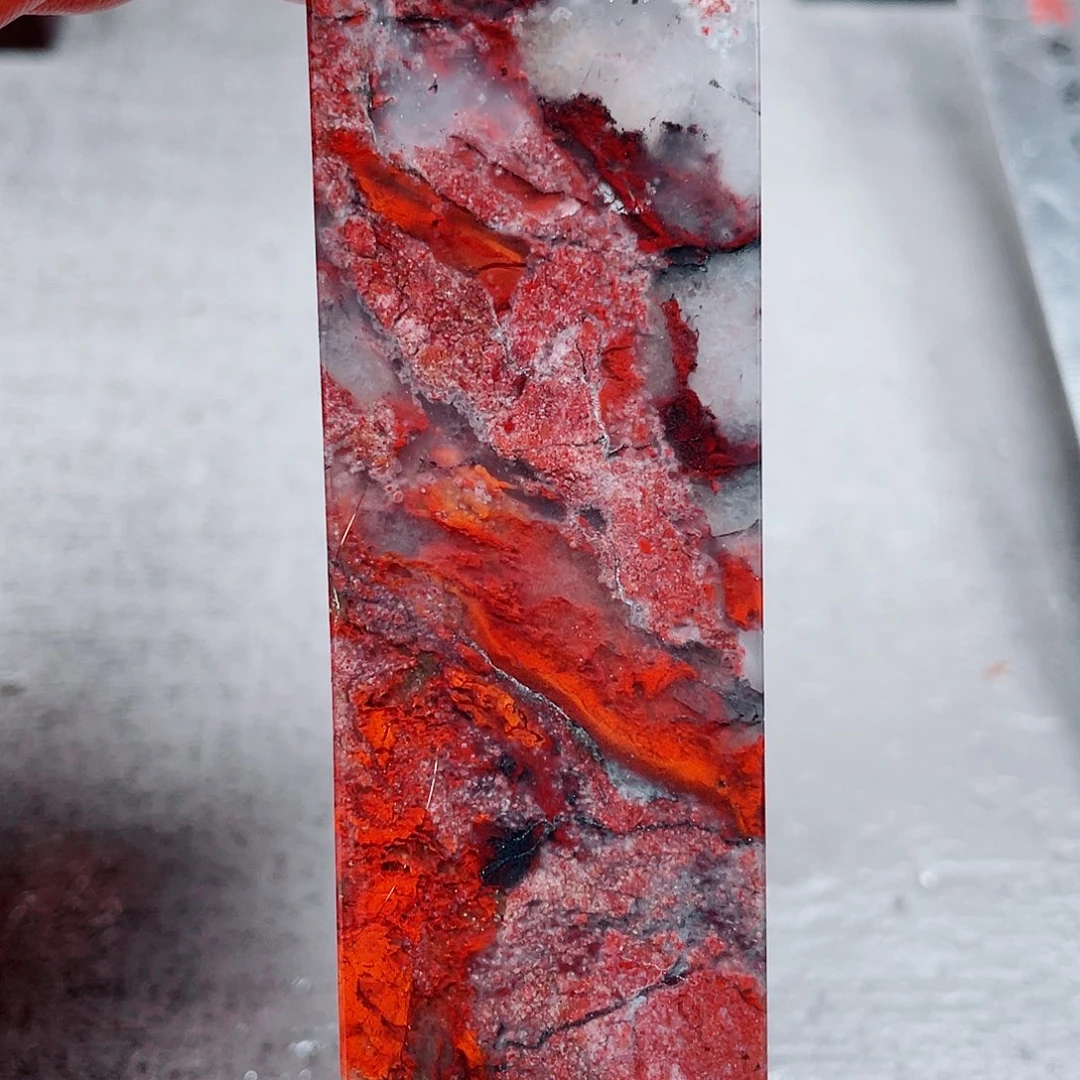 玉桂林鸡血玉印章镇尺