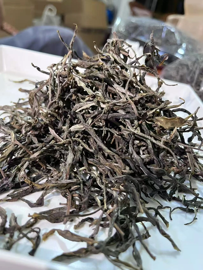 2025头春帕莎犀牛塘古树 普洱茶生茶散料 100克