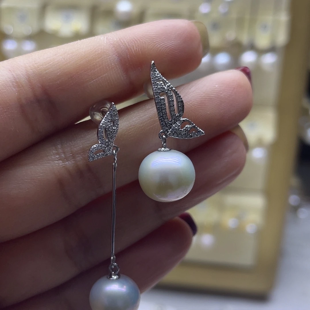 银S925镶嵌淡水珍珠耳饰