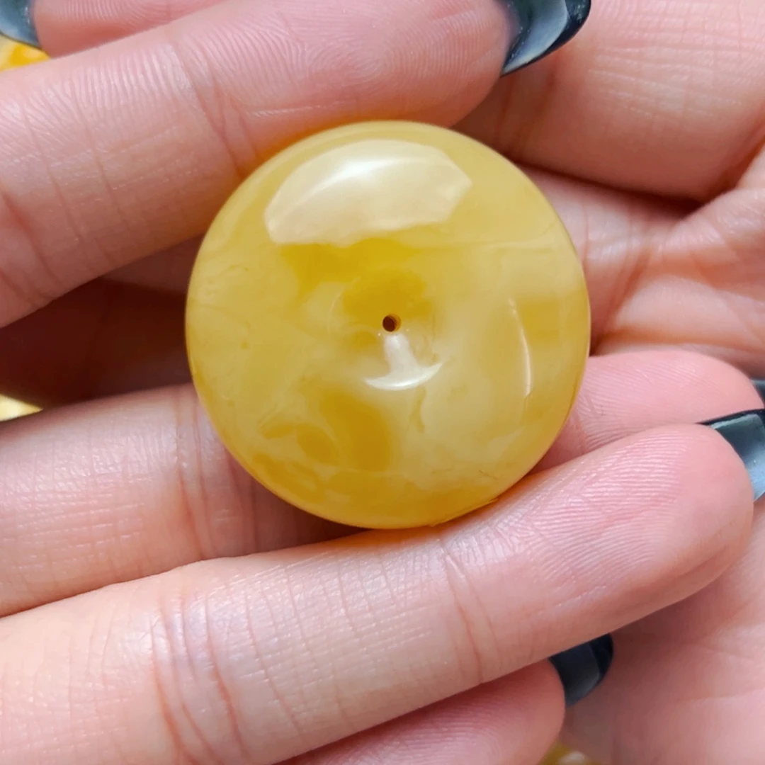 未镶嵌蜜蜡裸石32mm平安扣 9.74g