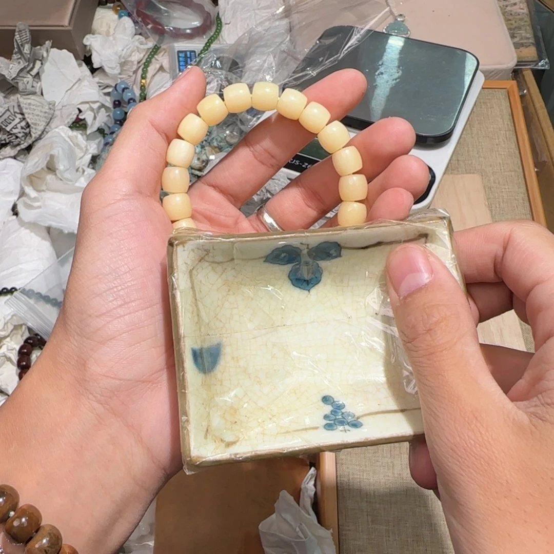 陶瓷孤品单件车里拍