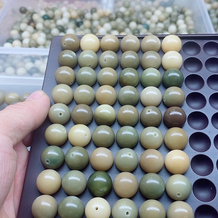 吊坠白玉菩提15青提圆60颗