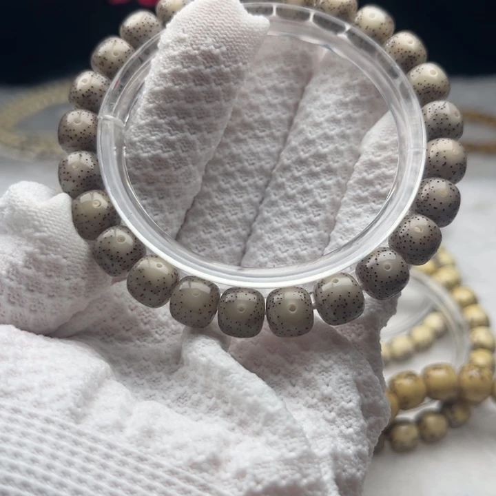 星月菩提吊坠卡9糯冰小细星