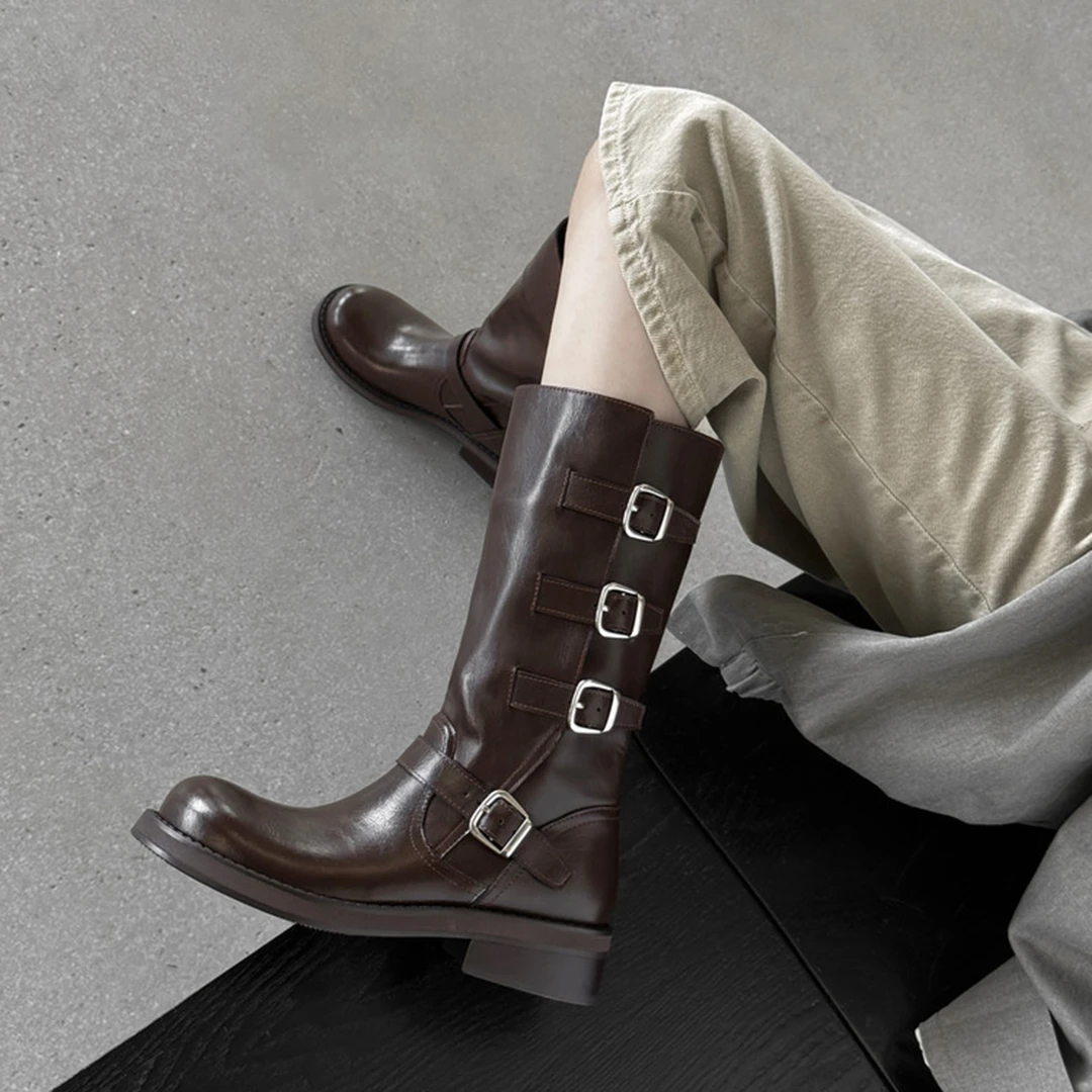 复古皮带扣圆头粗跟高筒骑士靴女2025秋冬新款真皮显瘦西部牛仔靴