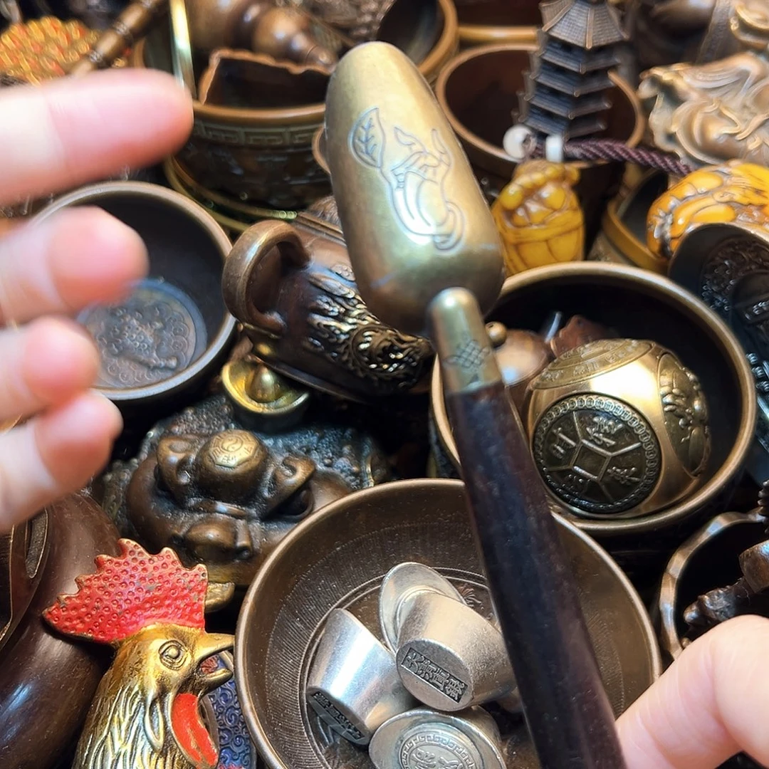 精美铜器工艺品等