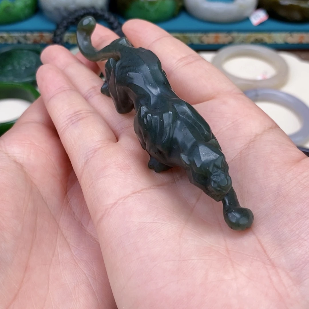 和田玉摆件未镶嵌