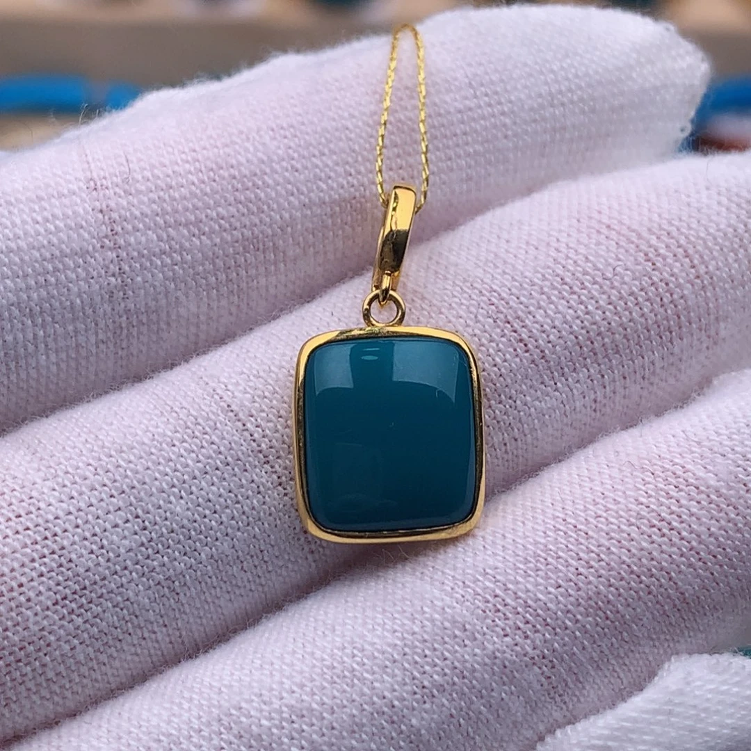 绿松石18K金镶嵌珠宝奇石