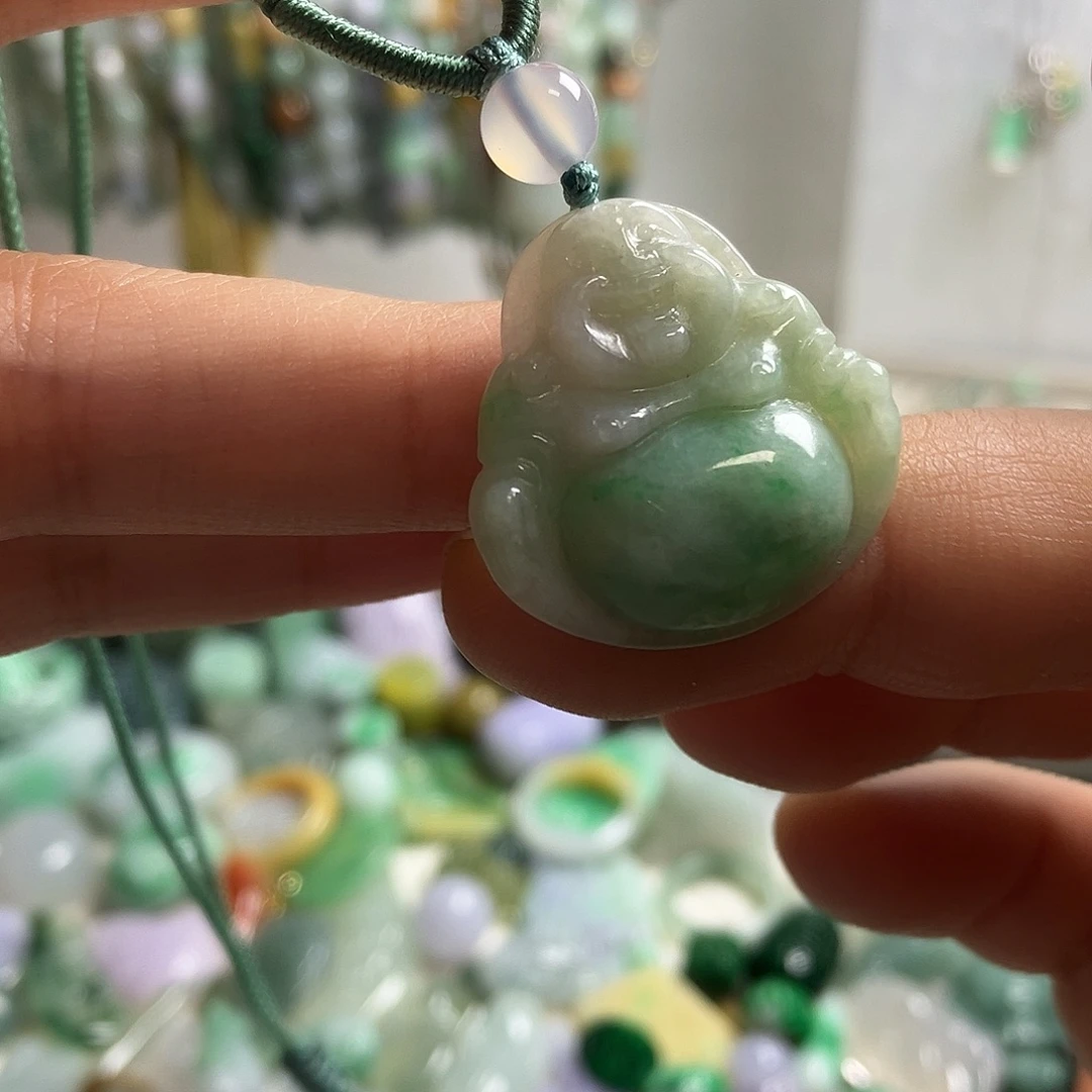翡翠未镶嵌颈饰31