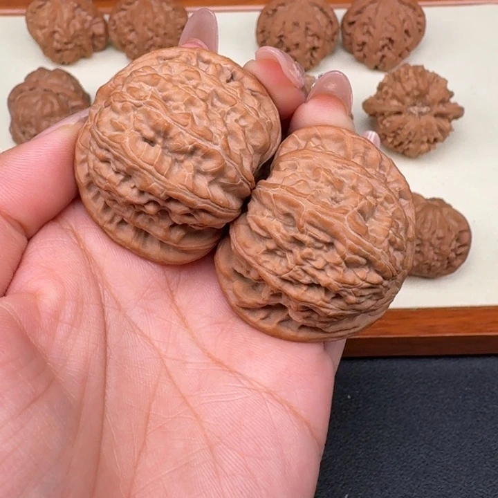 把件文玩核桃全品白狮子44