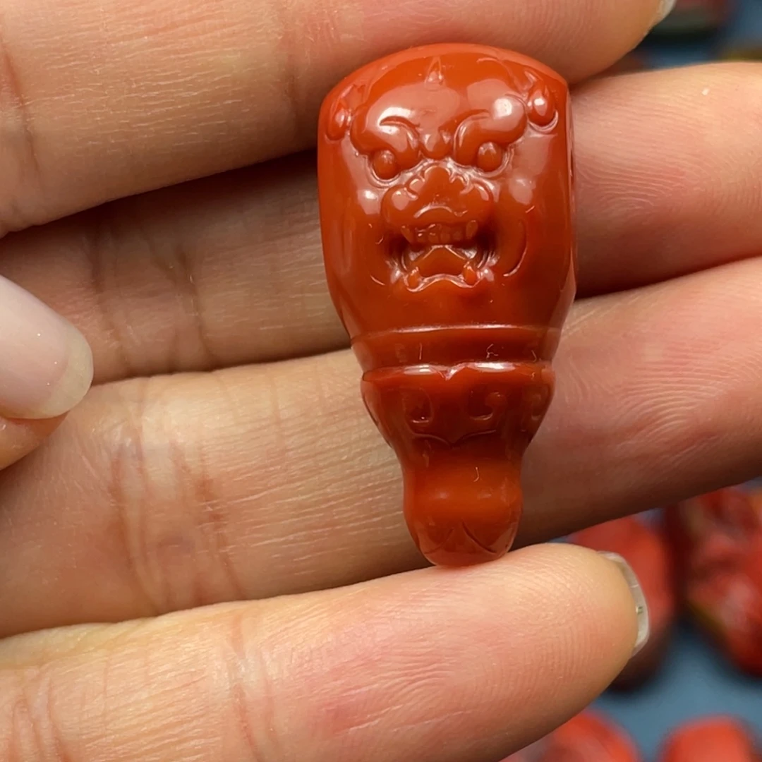 南红玛瑙未镶嵌颈饰