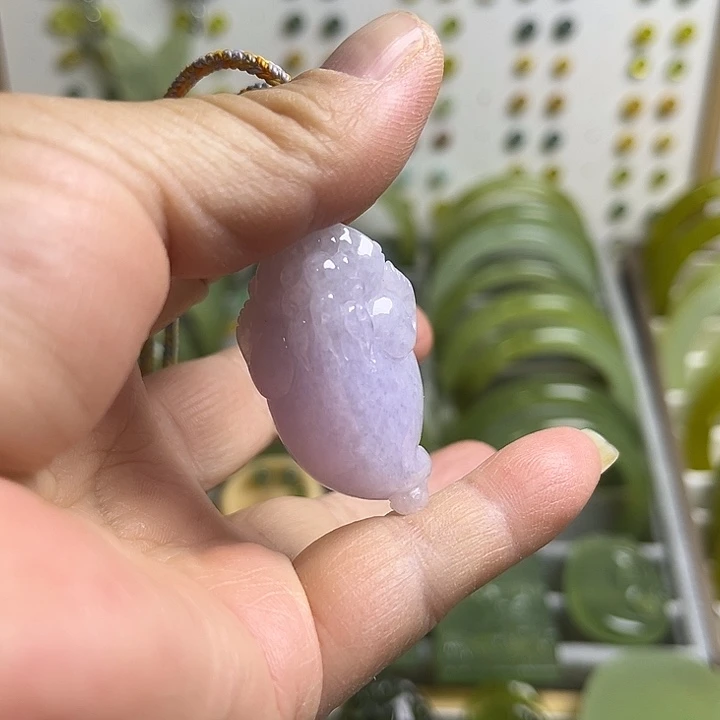 合金蛇纹石玉颈饰