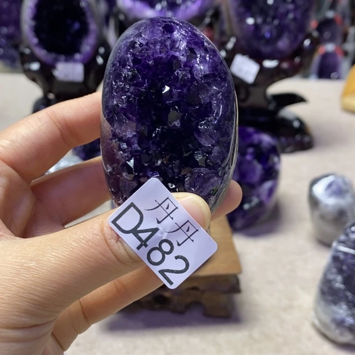 水晶未镶嵌大型摆件（非配饰）