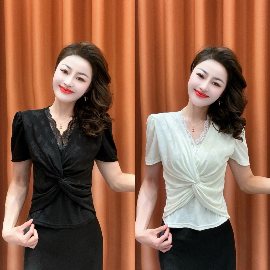 【柏芝推荐】2025夏季新款蕾丝花边V领提花扭结收腰显瘦短袖上衣