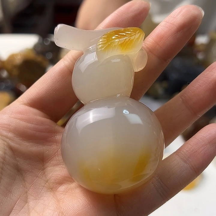 未镶嵌颈饰玛瑙/玉髓