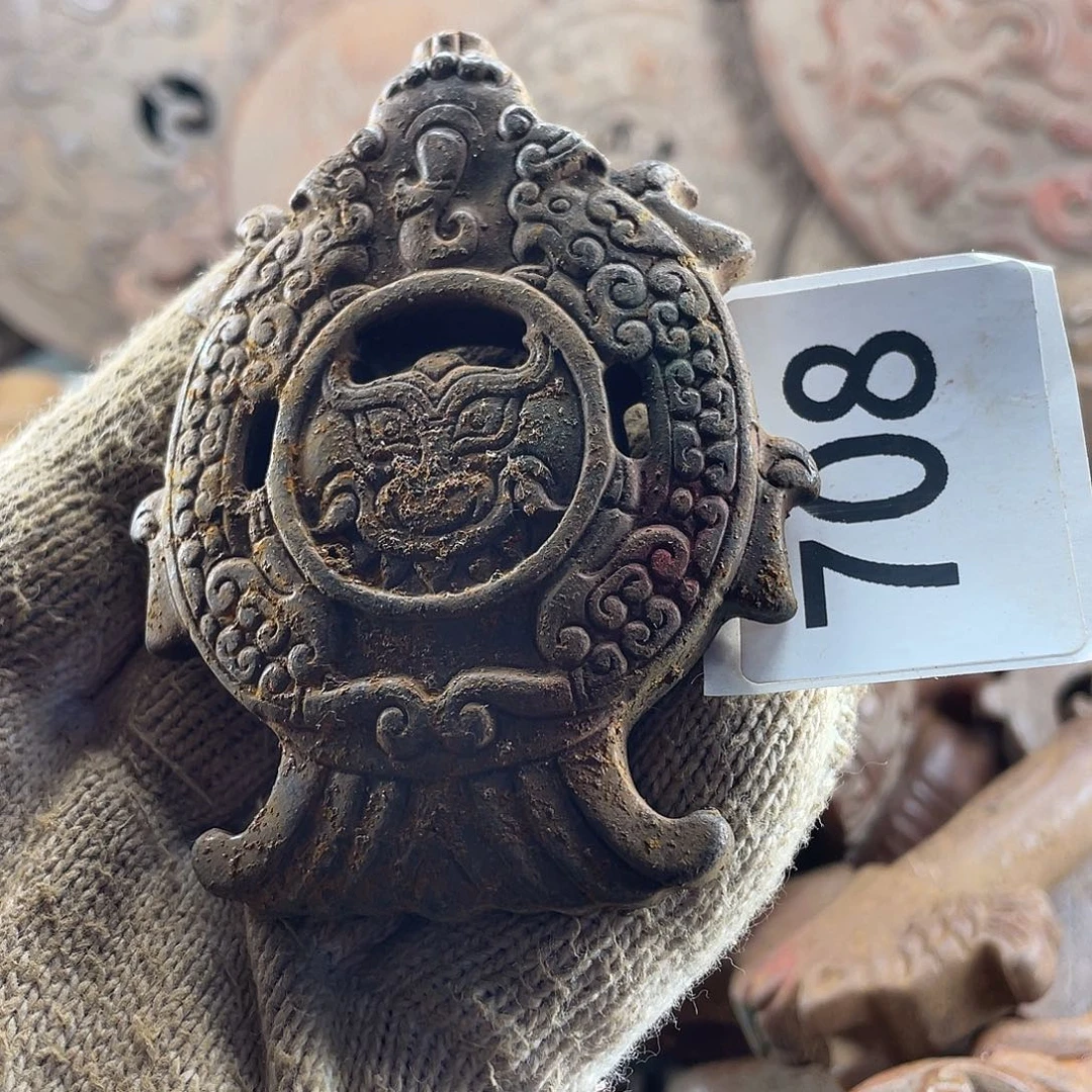 和田玉（糖玉）未镶嵌挂件