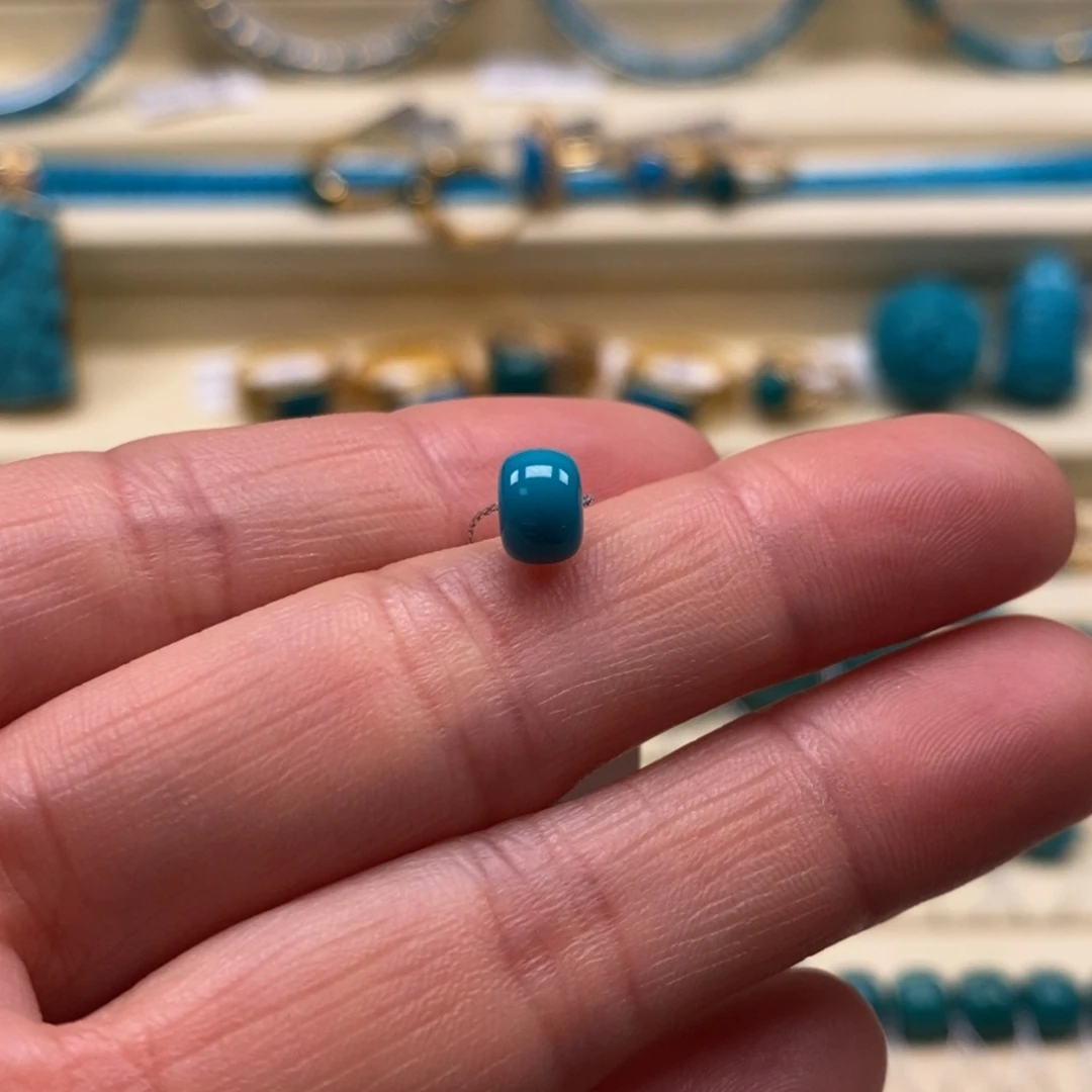 绿松石未镶嵌珠宝奇石直径6.4×4.6扣子