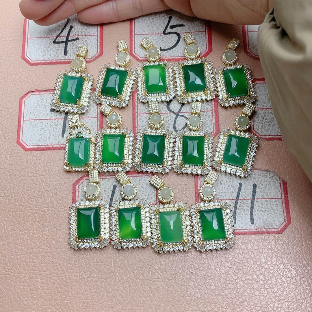 玛瑙/玉髓颈饰合金笑*