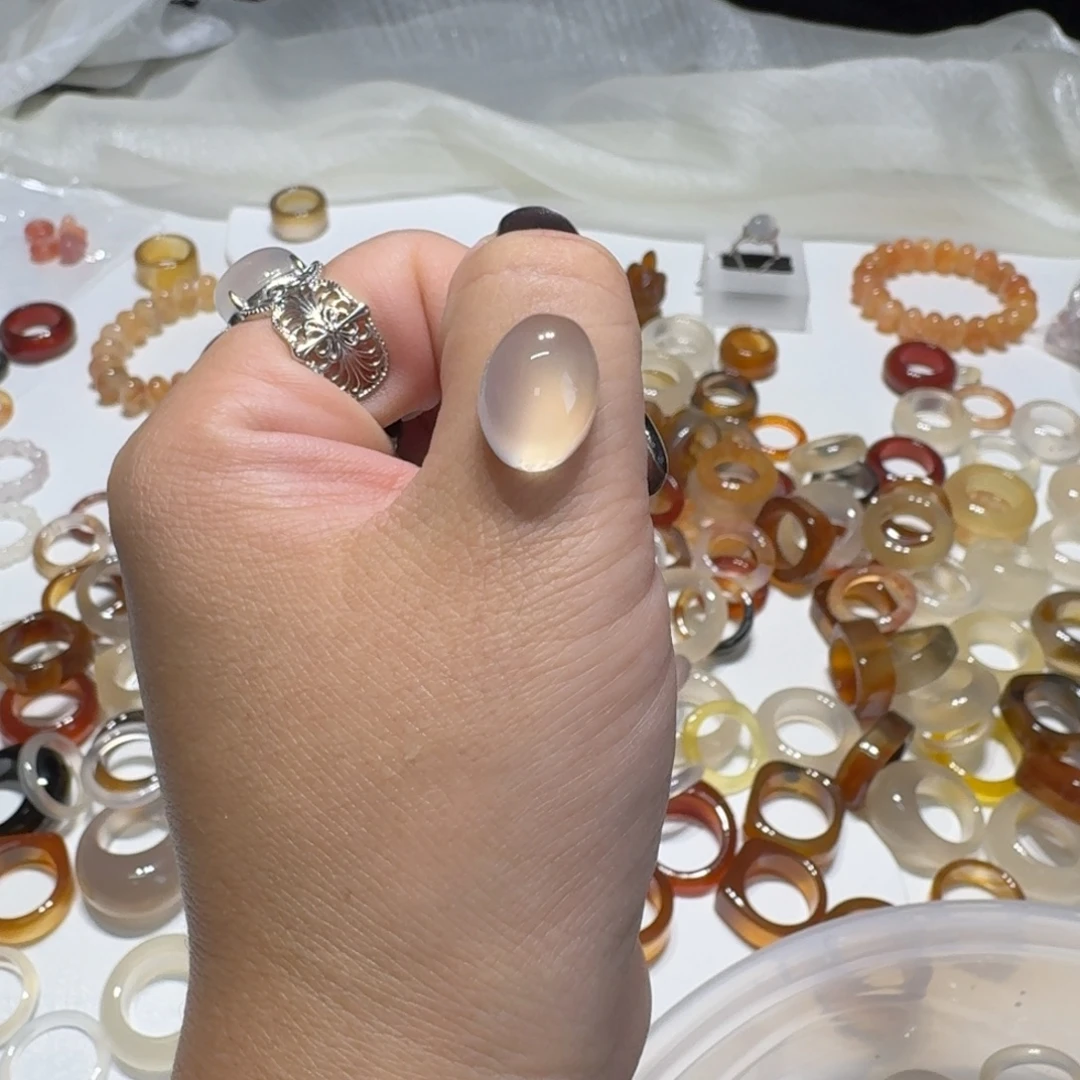 玛瑙/玉髓未镶嵌戒指蛋面不退换