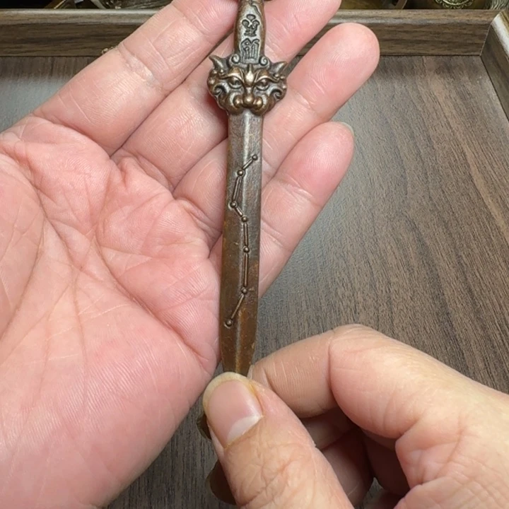 铜器摆件收收藏藏