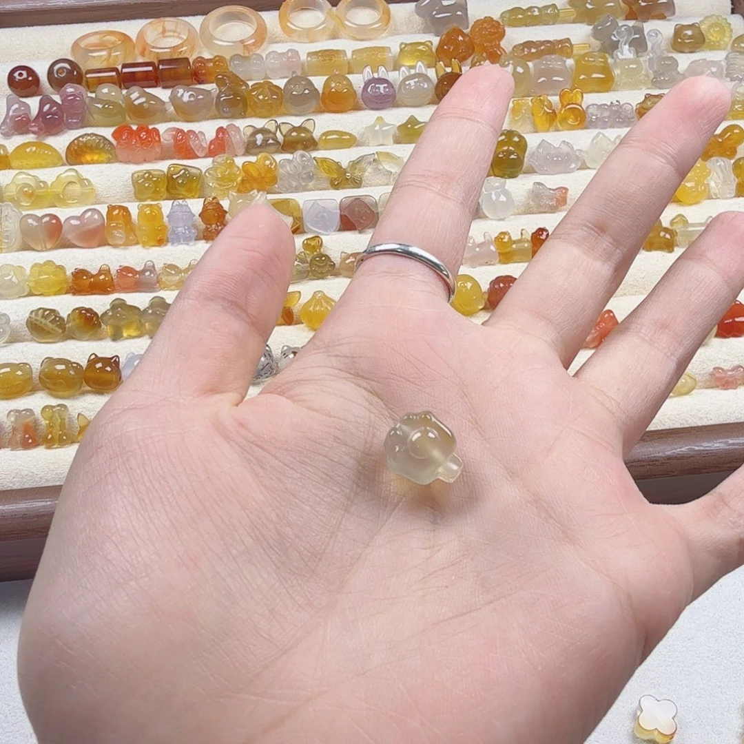 你***弟玛瑙/玉髓合金颈饰