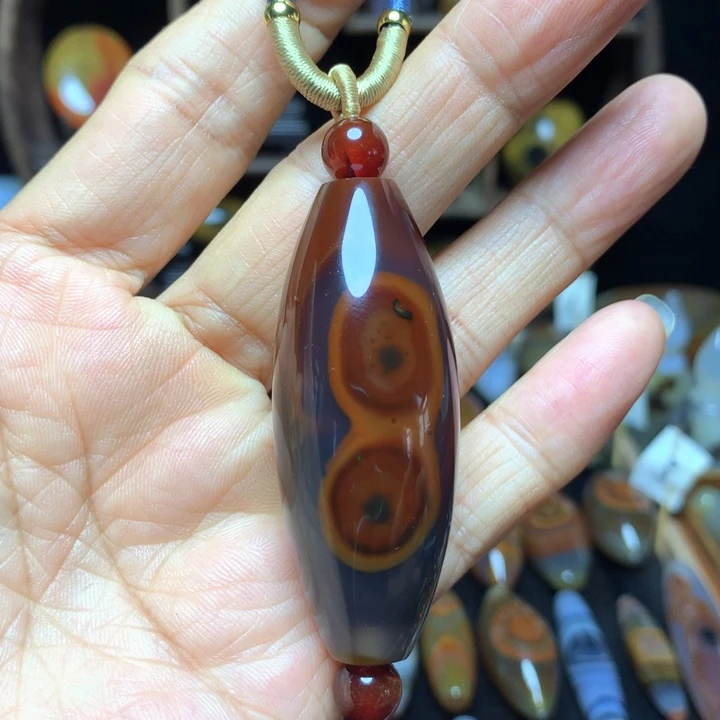 未镶嵌颈饰玛瑙/玉髓