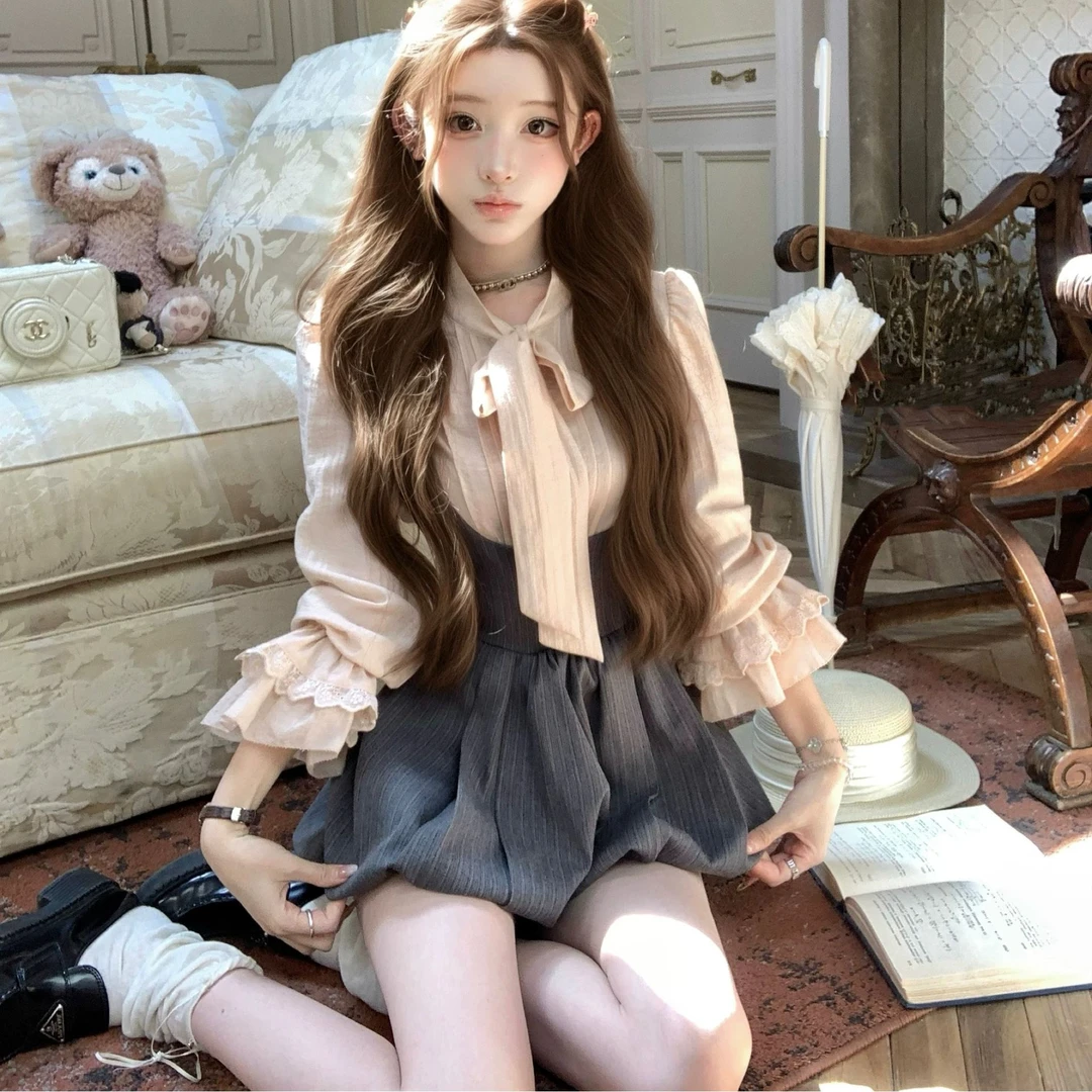 溪溪靓衫恋恋日记中古粉v领系带衬衫暗纹蝴蝶结背带花苞短裤套装