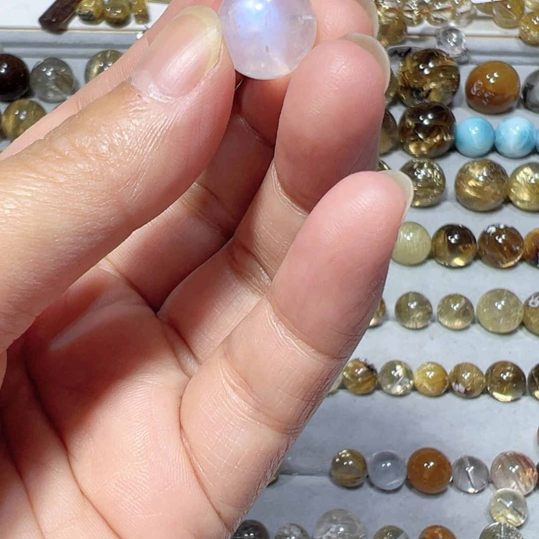 未镶嵌颈饰水晶天然水晶