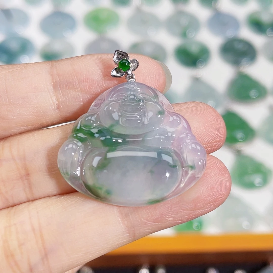 颈饰18K金镶嵌翡翠吊坠