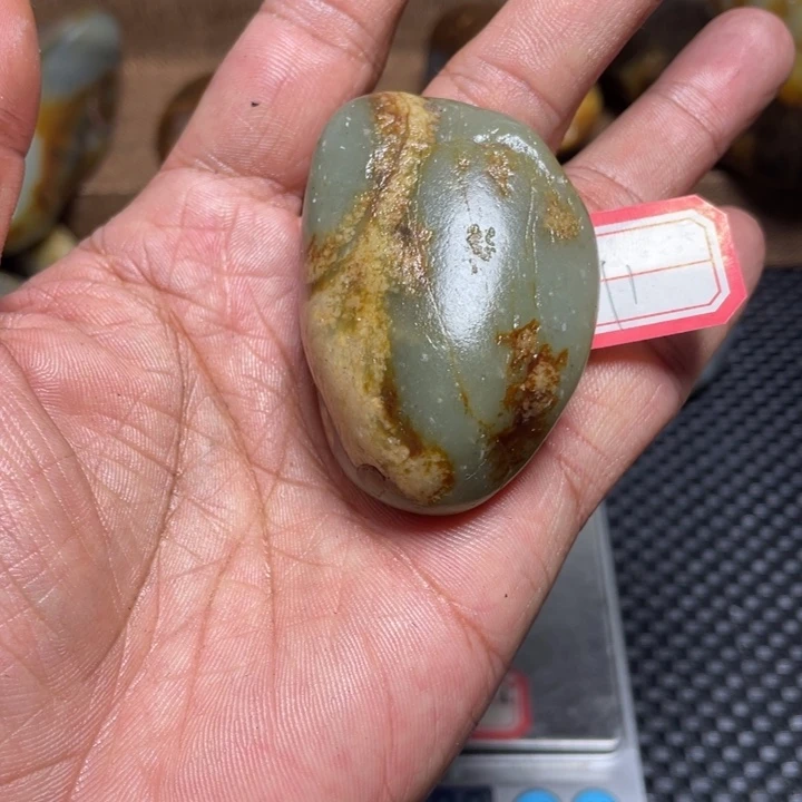 颈饰未镶嵌和田玉371