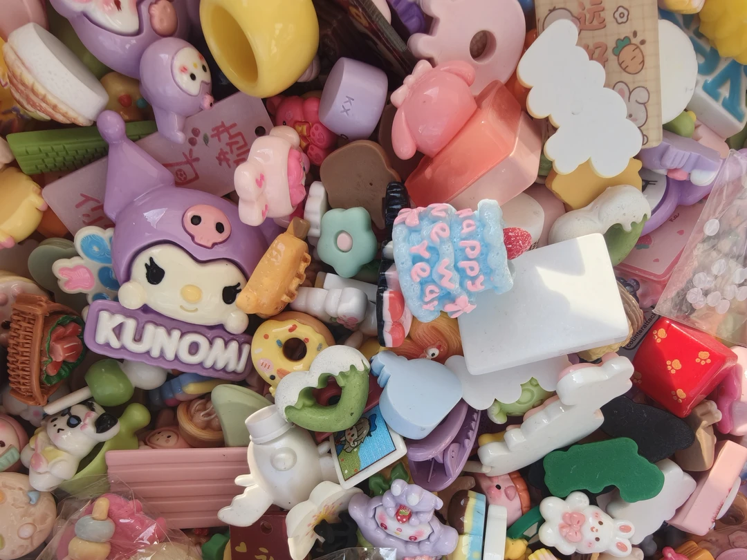 手工DIY奶油胶滴胶卡通树脂贴亲子配饰发夹玩具及手机壳配件