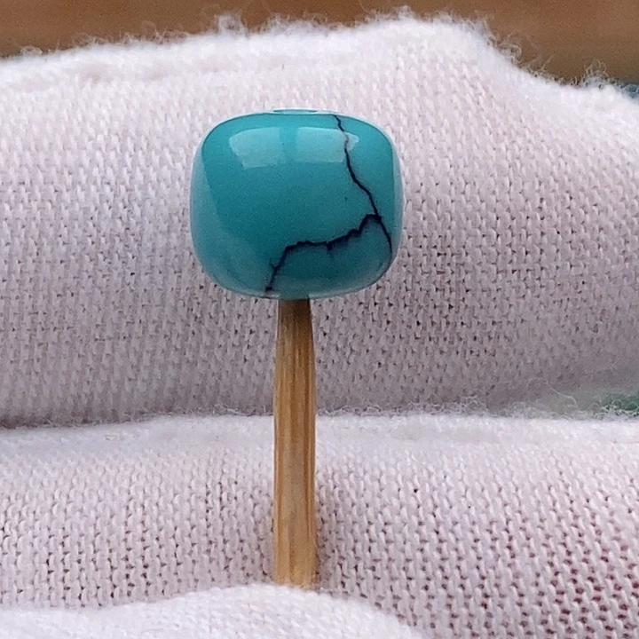 绿松石未镶嵌珠宝奇石8.8