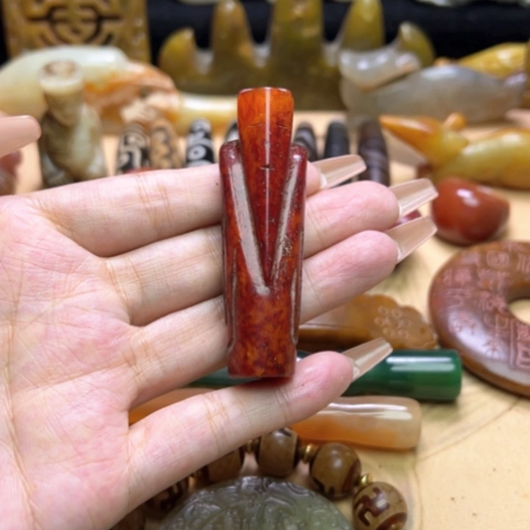 【闪购商品】蛇纹石玉未镶嵌颈饰