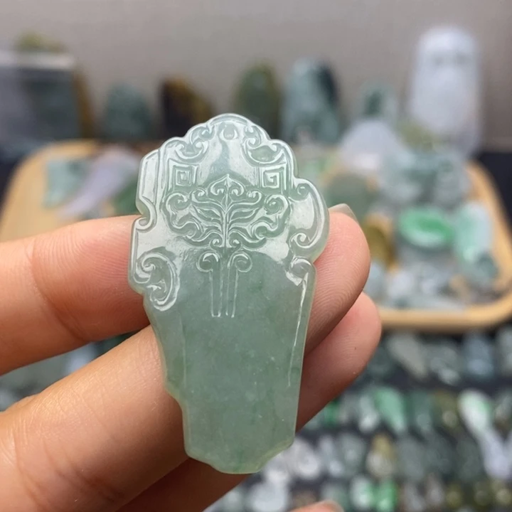 颈饰未镶嵌翡翠仿古牌