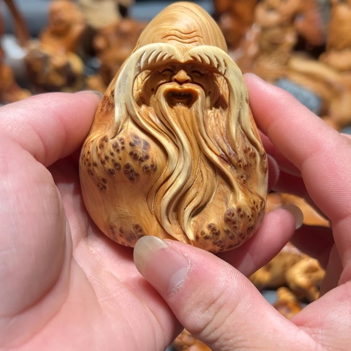 柏木（崖柏）点点关注