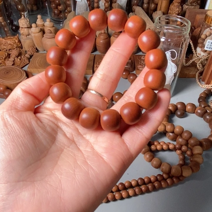 檀香木（****泉老山檀香1.3*1.4，焦糖奶香甜